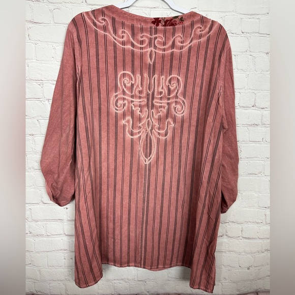 Ali Miles Top Pink Roll Tab Sleeve Scoop Neck Textured rayon tunic blouse Sz XL - Picture 4 of 5